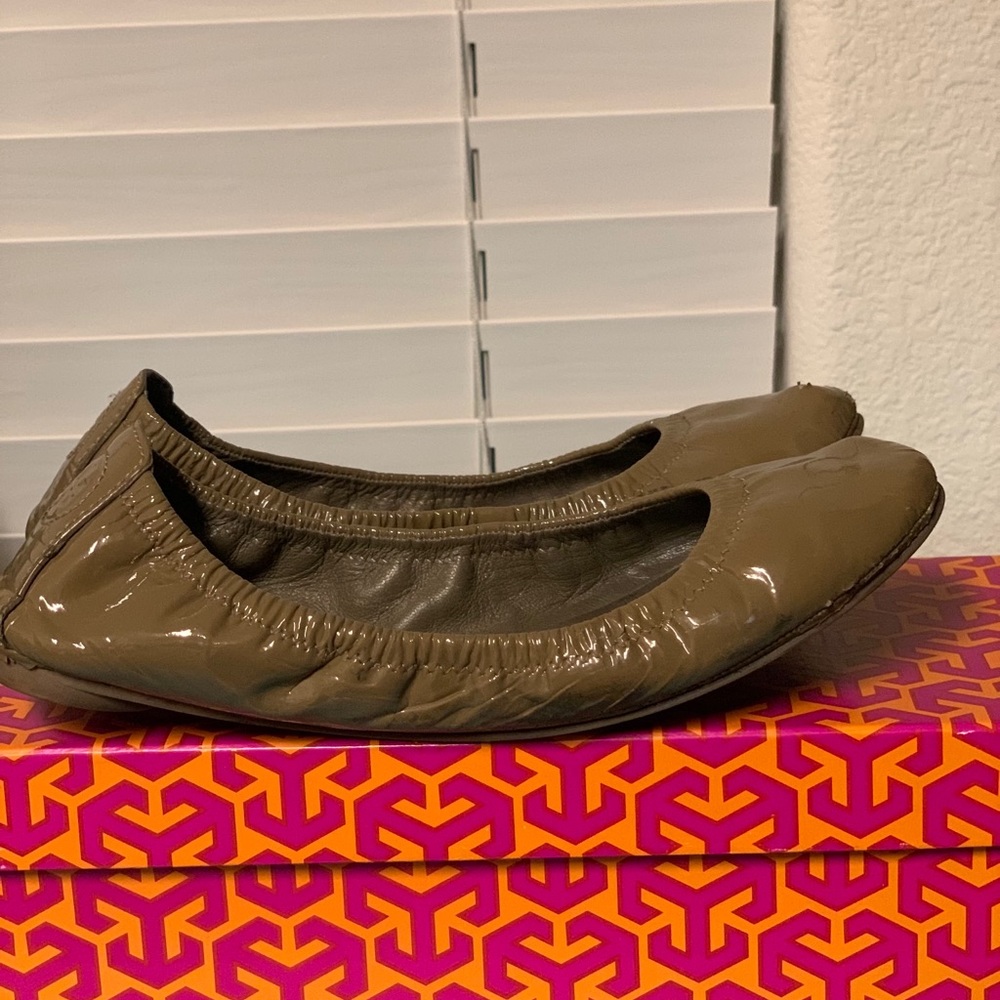 Tory Burch Eddie ballet flat